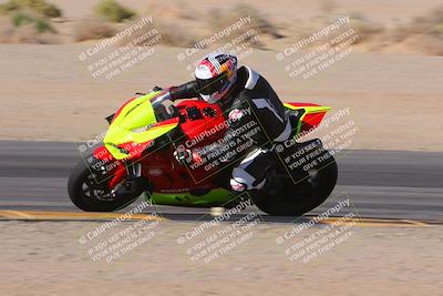 media/Dec-10-2023-SoCal Trackdays (Sun) [[0ce70f5433]]/Turn 9 Inside Set 2 (1115am)/